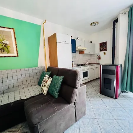 Mira Apartment