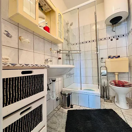 Mira Апартаменти